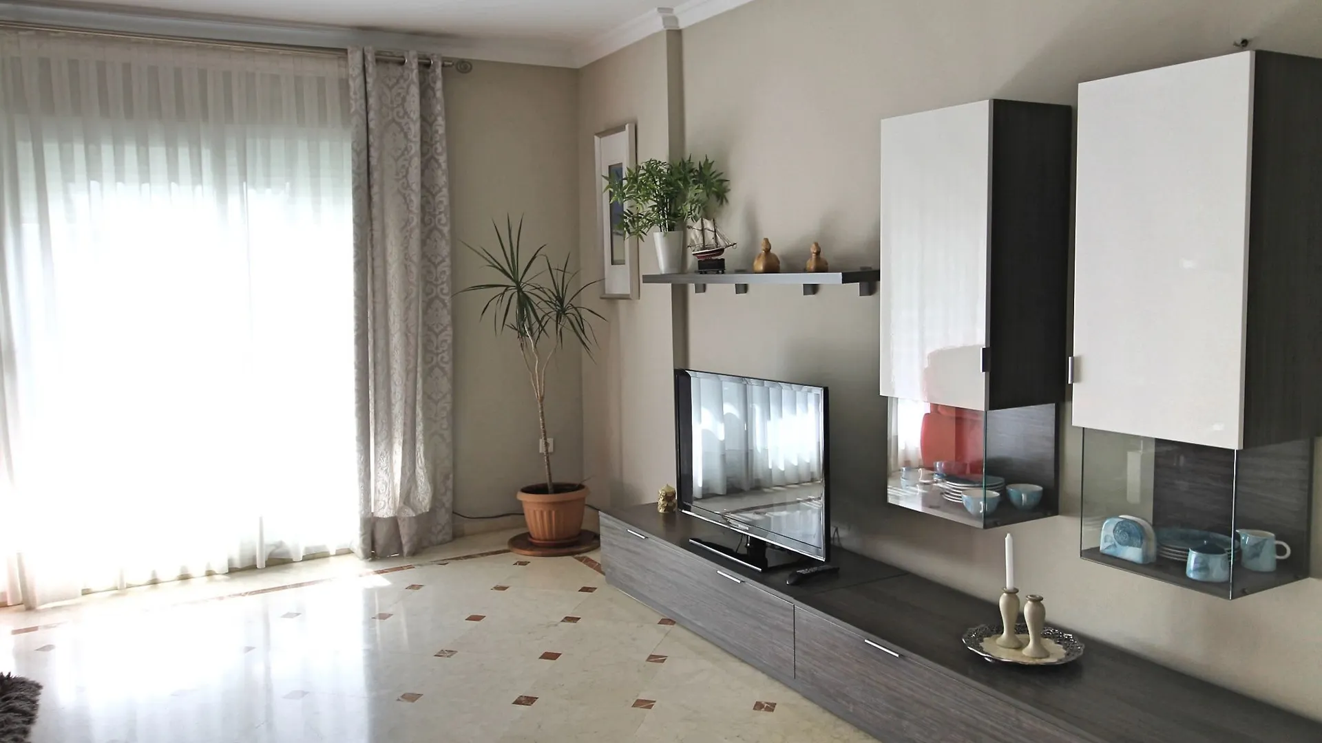 Apartamento Marbella Centro Av. Del Mar 0*,  Spain